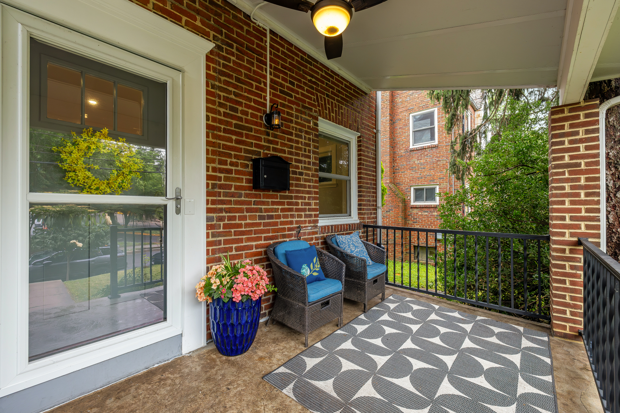 907 Varnum Street NE_Porch